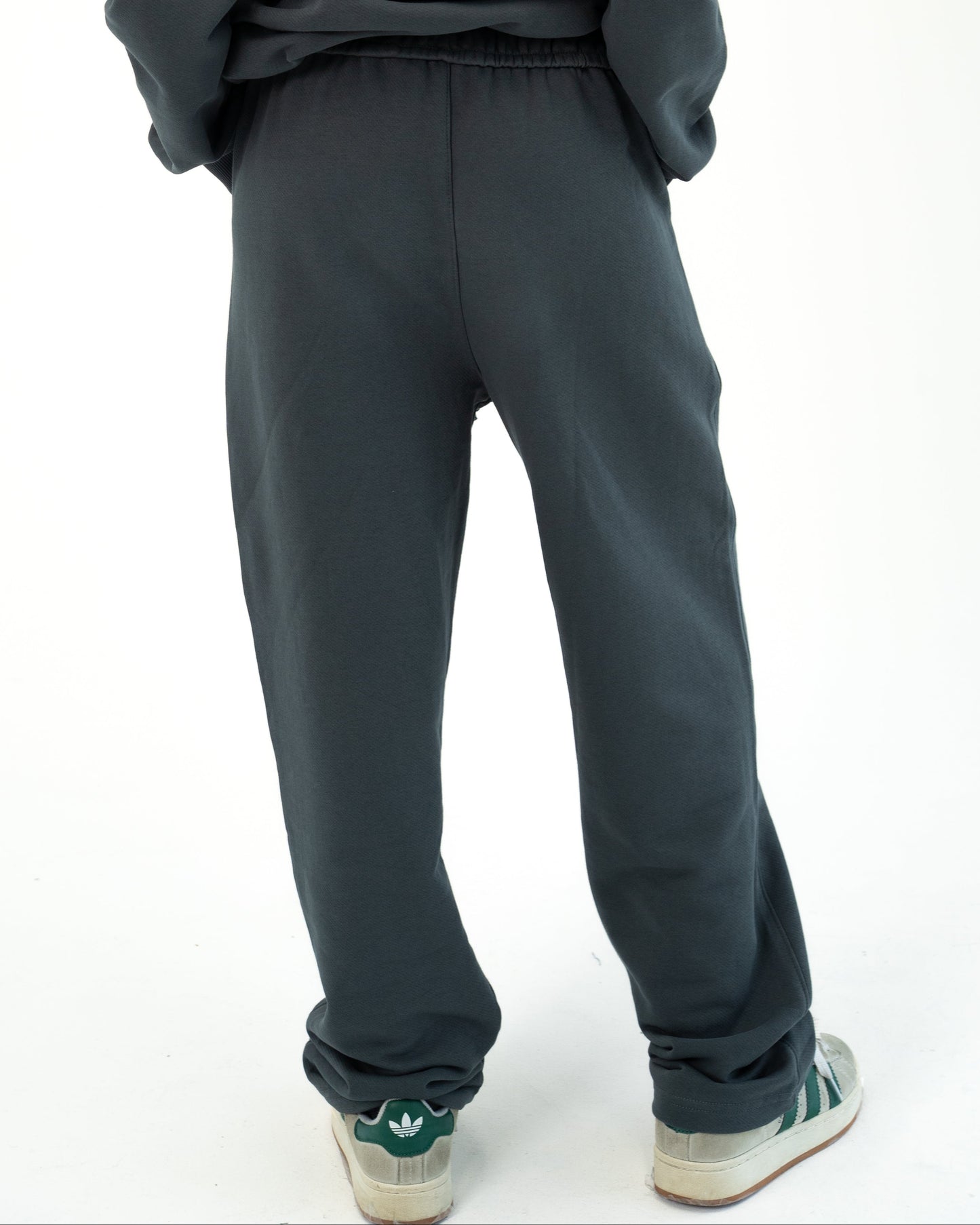 THE SIGNATURE PANTS - GREY