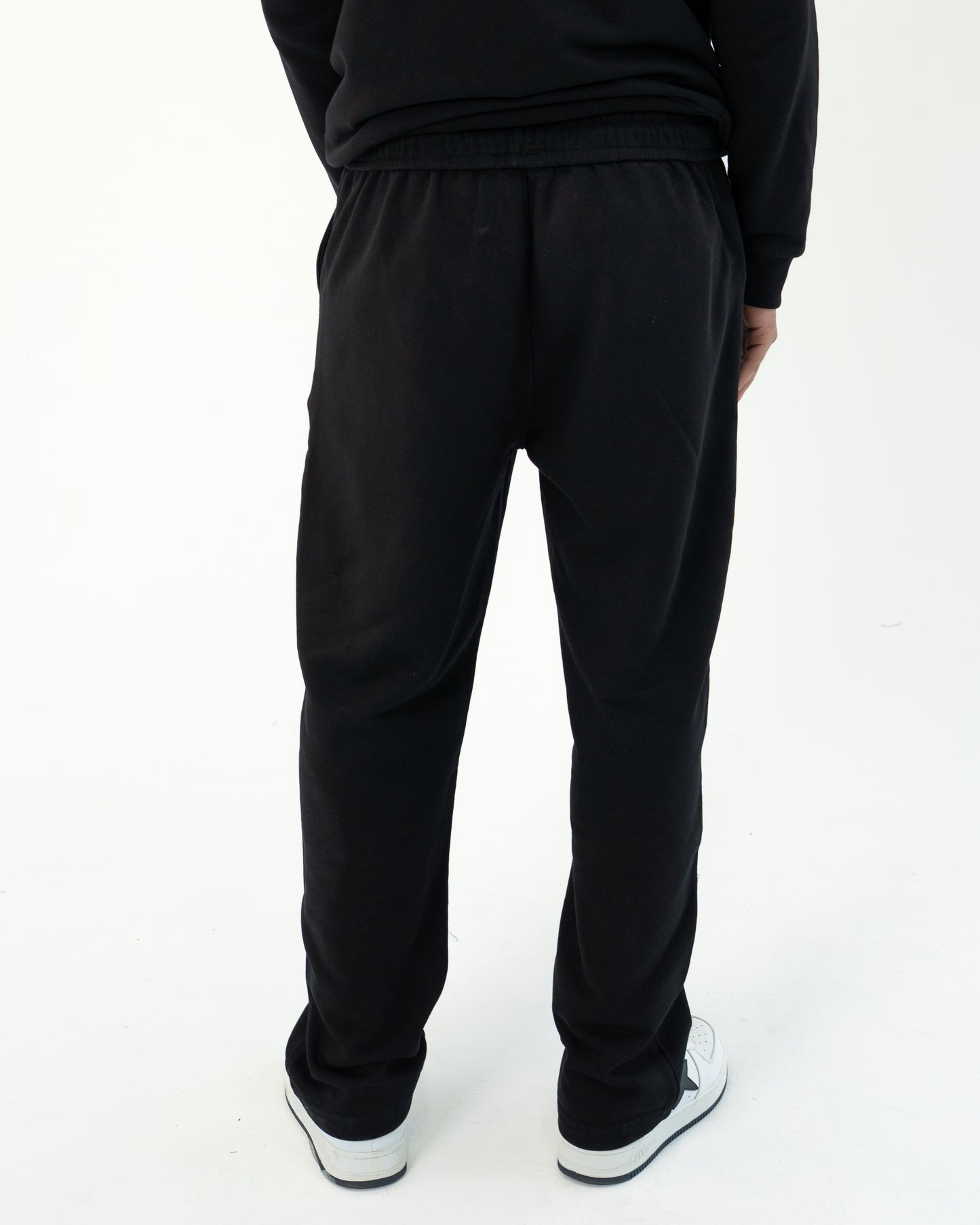 THE SIGNATURE PANTS - BLACK